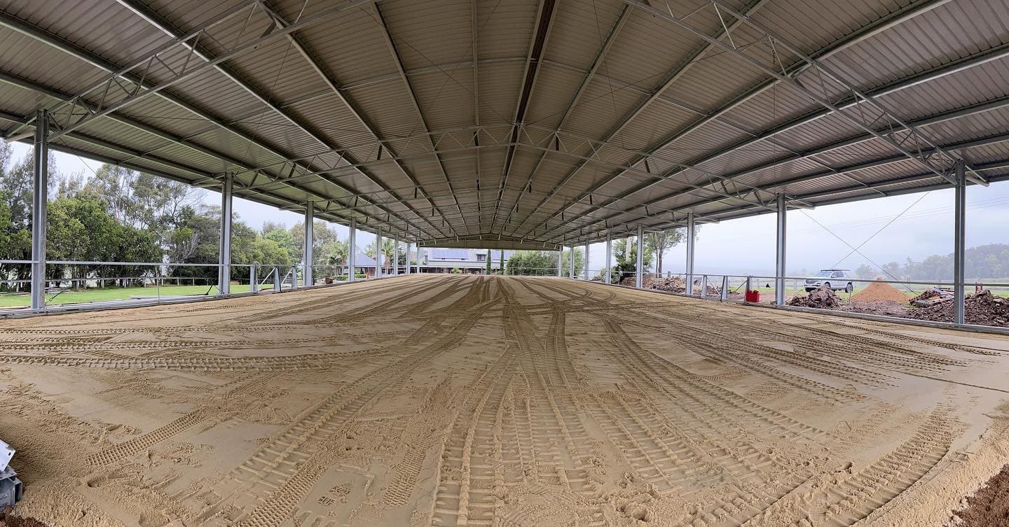 Horse Arena - Professional Earthworx