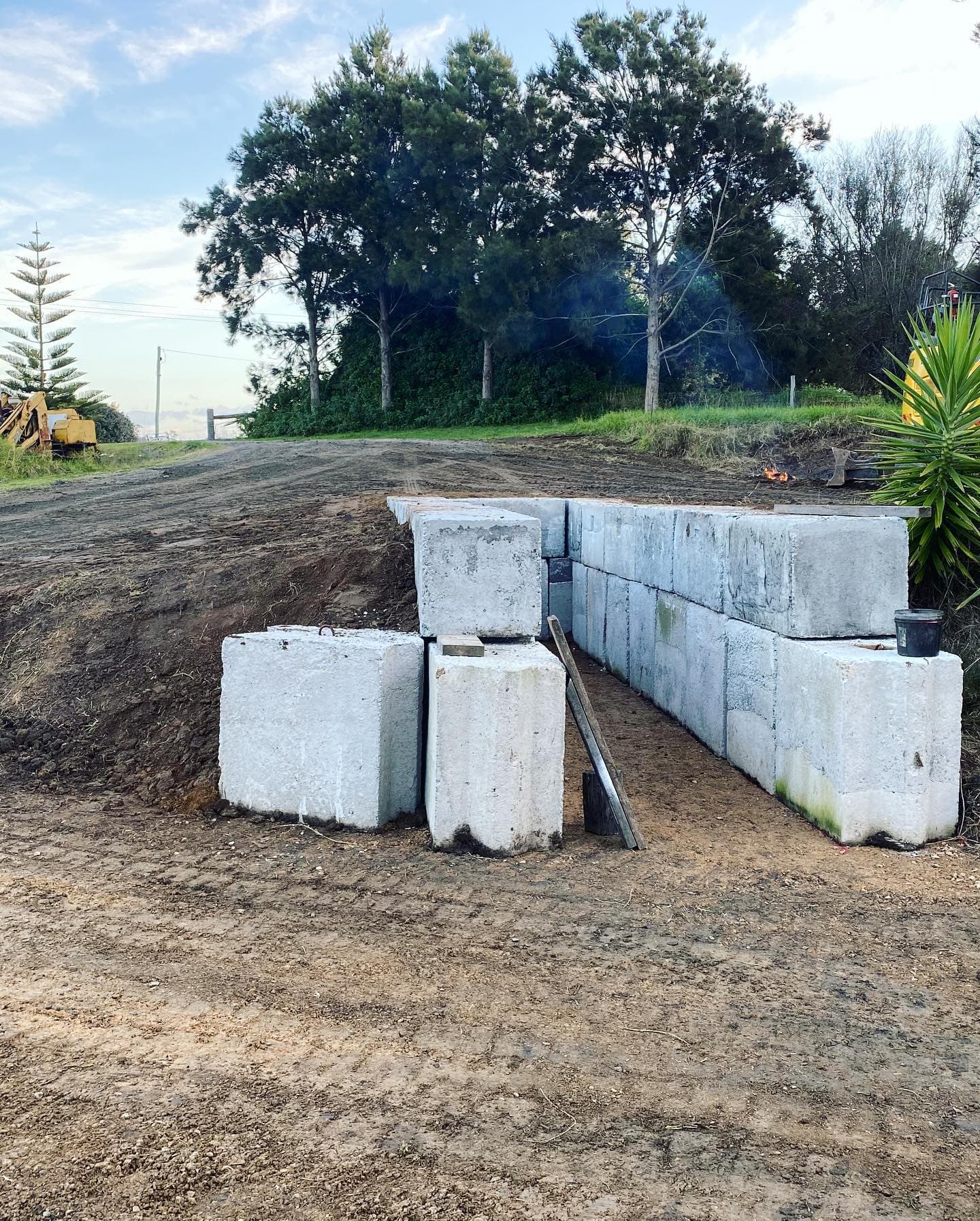 Retaining Wall Preparation - Professional Earthworx